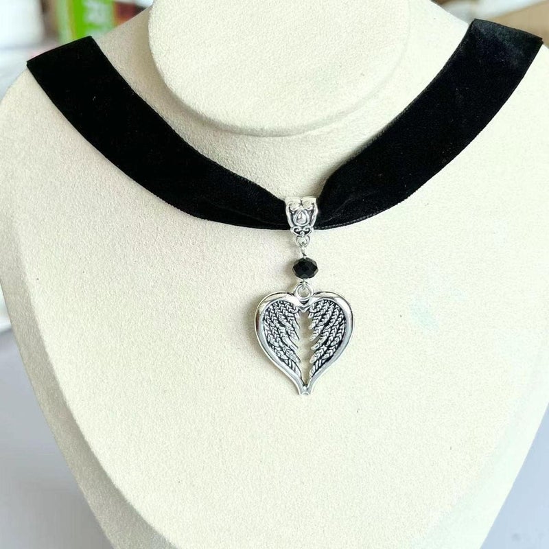 Cicod Gothic Black Velvet Goth Choker Necklace for Women,Cameo Black Choker Crow Skull Pendant Necklace Vintage Collar Skull Necklace Gothic Jewelry - Image 5